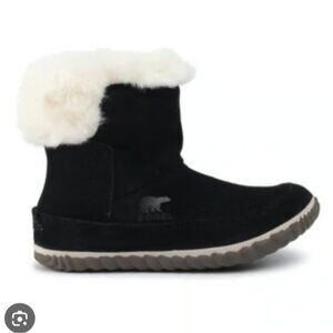 SOREL | Out 'N About slipper booties black suede with white faux fur trim sz 8